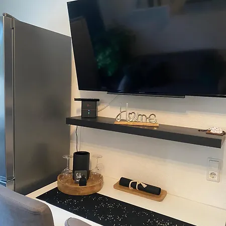 24h Check In - Modern - In Good Located - Klein Aber Fein In Metropole Frankfurt Daire