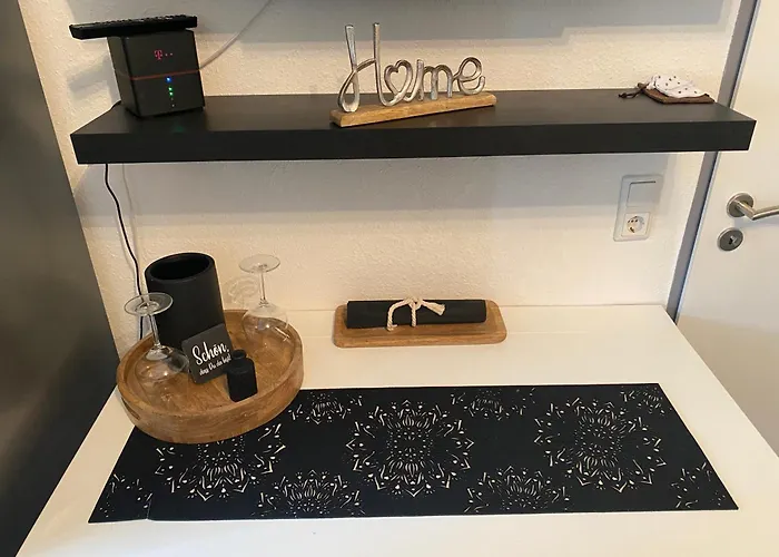 Διαμέρισμα 24h Check In - Modern - In Good Located - Klein Aber Fein In Metropole Frankfurt *