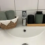 Apartment 24h Check In - Modern - In Good Located - Klein Aber Fein In Metropole Frankfurt